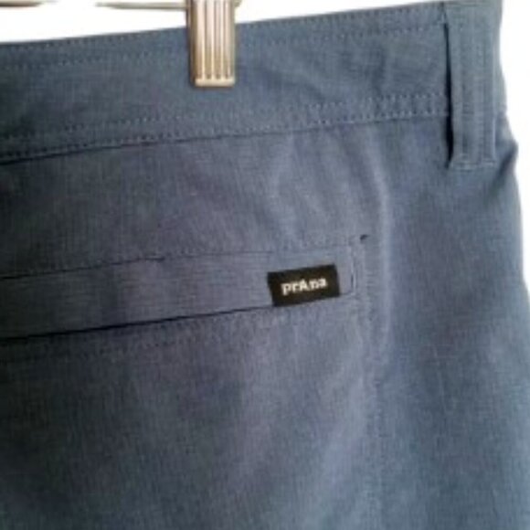 Prana Hybridizer Short in Thunder Cloud 40 - Picture 4 of 4